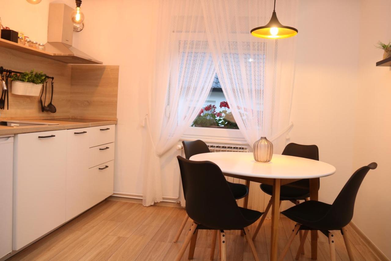 Apartman Relax Джяково Екстер'єр фото